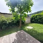 R41 - Tivoli Groundfloor Apartment
