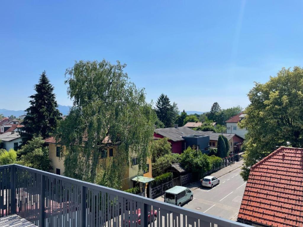 R41 - Tivoli Groundfloor Ljubljana