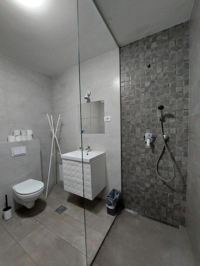 R41 - Tivoli Groundfloor